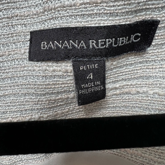 Banana Republic Textured Peplum Top - 4P - Picture 3 of 5